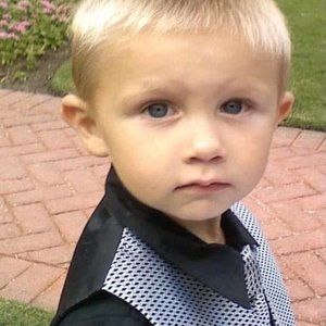 Meet your Posher, Travis